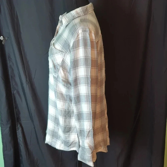 Maurices Top, Size 0, EUC - Picture 3 of 7